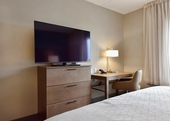 Two-Bedroom King Suite